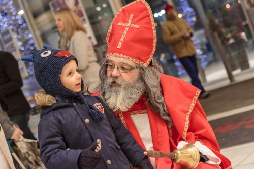 201612071351070.galeria12