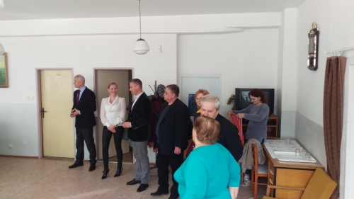 201702080845290.imag2618