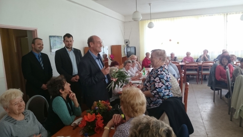 201904110847100.seniori-2