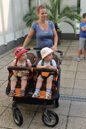 Divadlo Hopi Hope: Labutia princezná / 30. 7. 2014 / Leto na Terase 2014