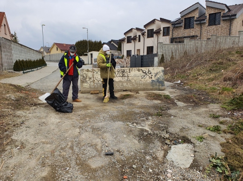 202103261304110.chodnik-grot-6